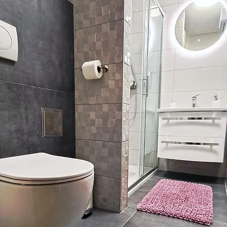 Blue Sky Apartman *
